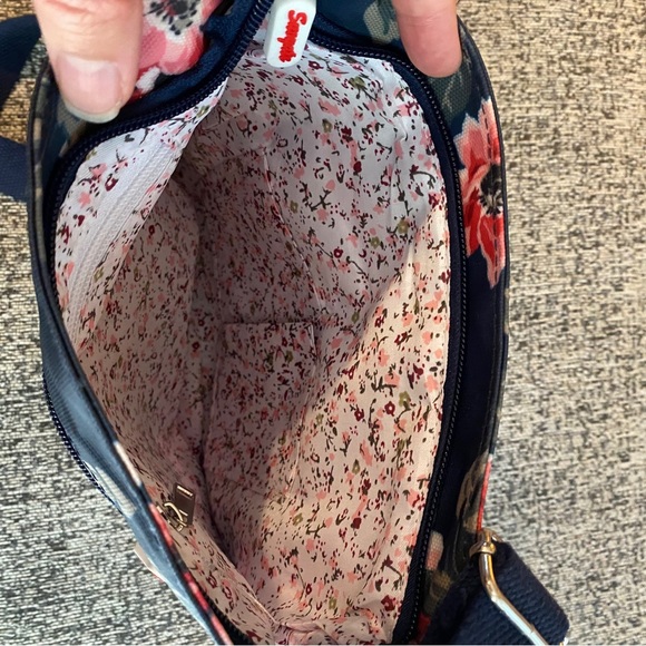 Suo Ya Te Crossbody Bag - Picture 5 of 5